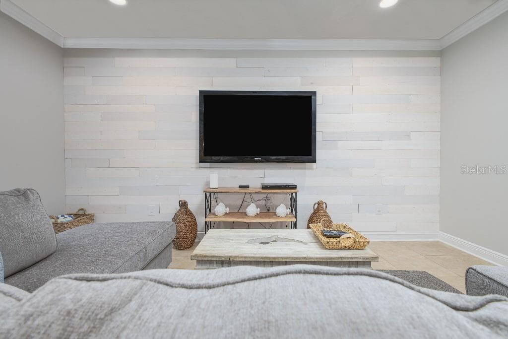 На продажу: $905,000 (4 спален, 3 ванн, 2040 Квадратных фут)