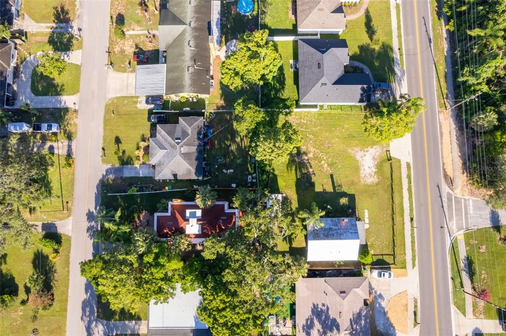 Под контрактом: $195,000 (2 спален, 1 ванн, 800 Квадратных фут)