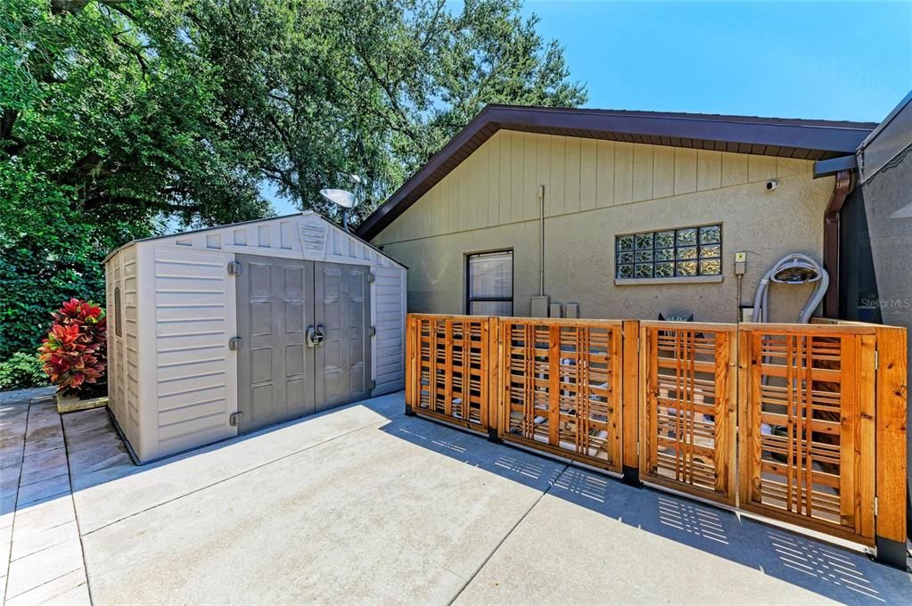 Под контрактом: $795,000 (3 спален, 2 ванн, 2341 Квадратных фут)