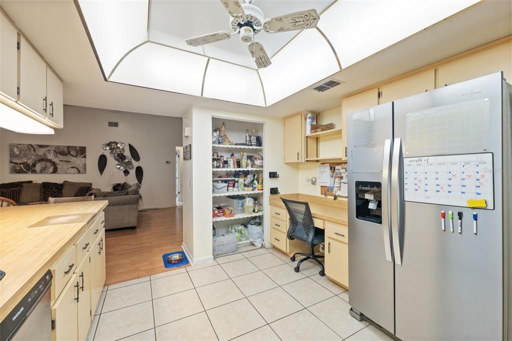 For Sale: $297,500 (2 beds, 2 baths, 1533 Square Feet)