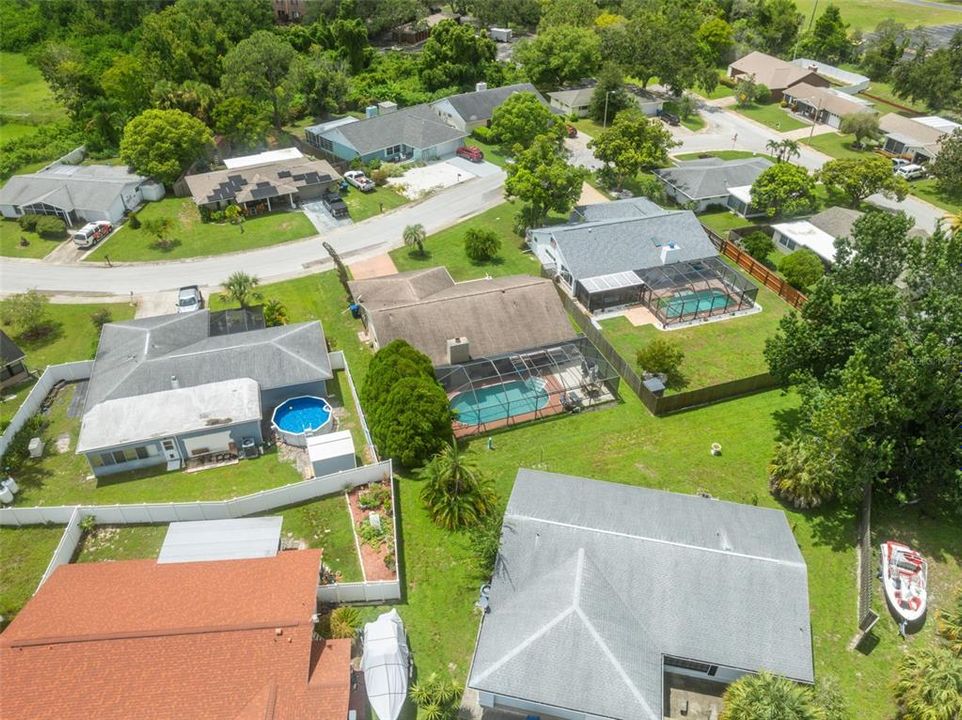 For Sale: $297,500 (2 beds, 2 baths, 1533 Square Feet)