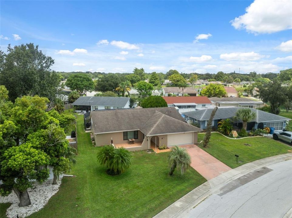 For Sale: $297,500 (2 beds, 2 baths, 1533 Square Feet)