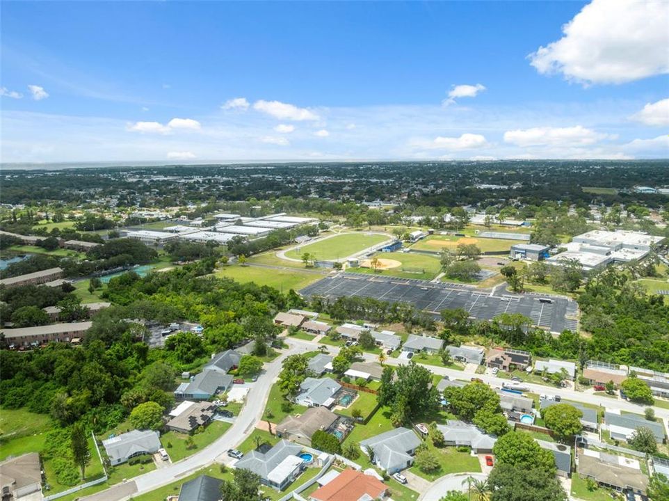 For Sale: $297,500 (2 beds, 2 baths, 1533 Square Feet)