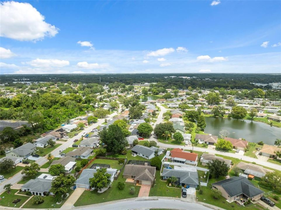 For Sale: $297,500 (2 beds, 2 baths, 1533 Square Feet)