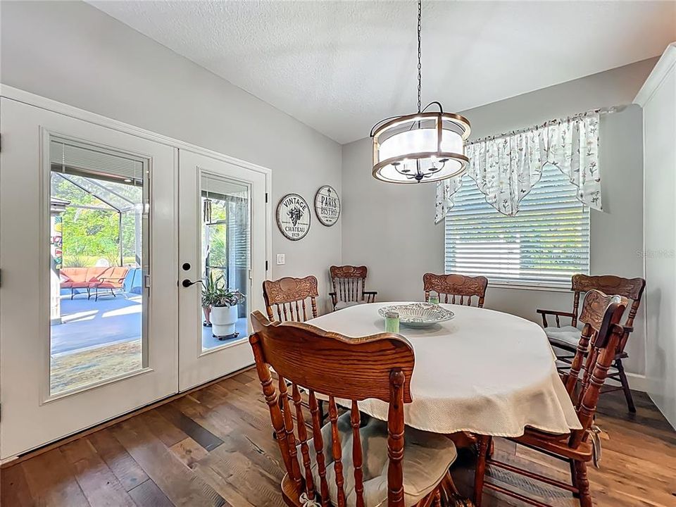 For Sale: $624,900 (3 beds, 2 baths, 2269 Square Feet)