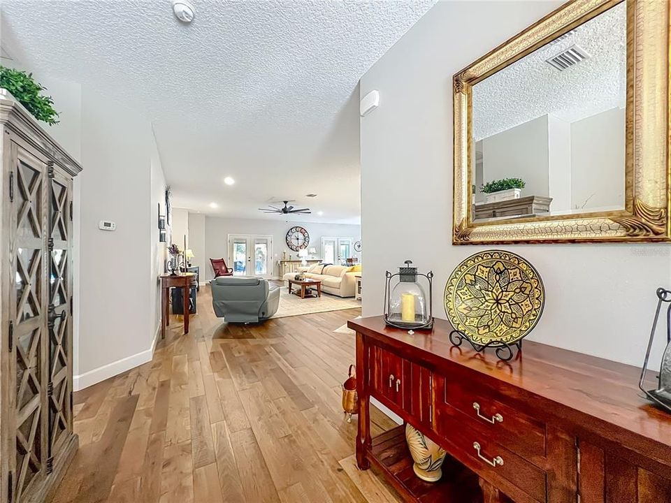 For Sale: $624,900 (3 beds, 2 baths, 2269 Square Feet)