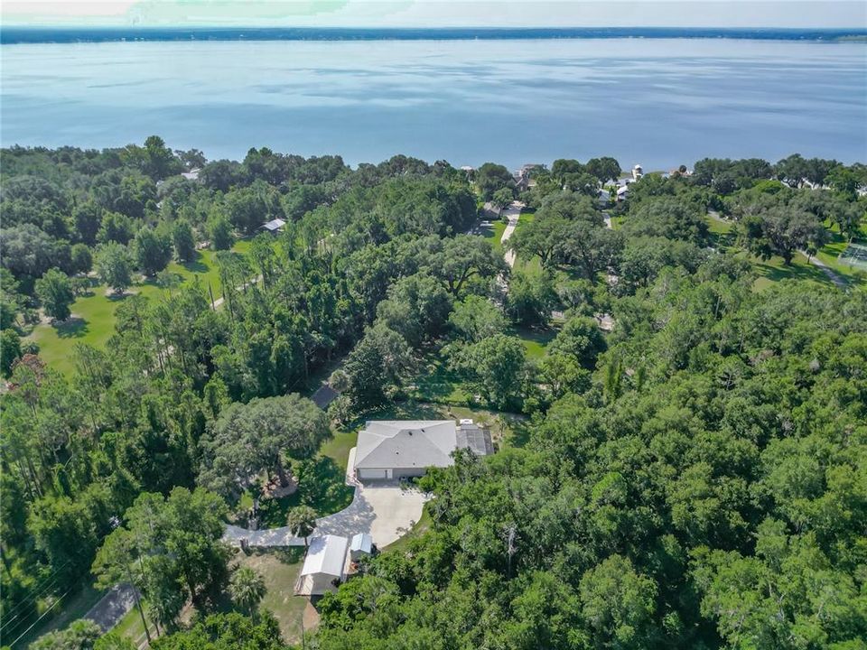 For Sale: $624,900 (3 beds, 2 baths, 2269 Square Feet)