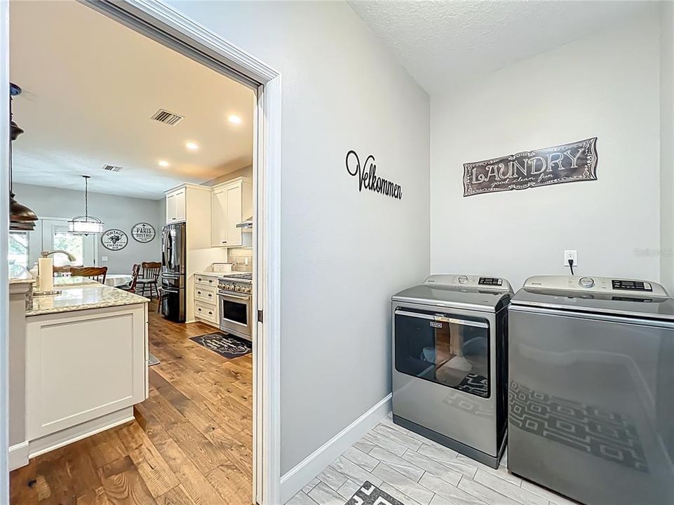 For Sale: $624,900 (3 beds, 2 baths, 2269 Square Feet)