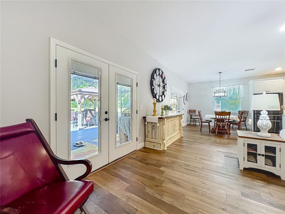 For Sale: $624,900 (3 beds, 2 baths, 2269 Square Feet)