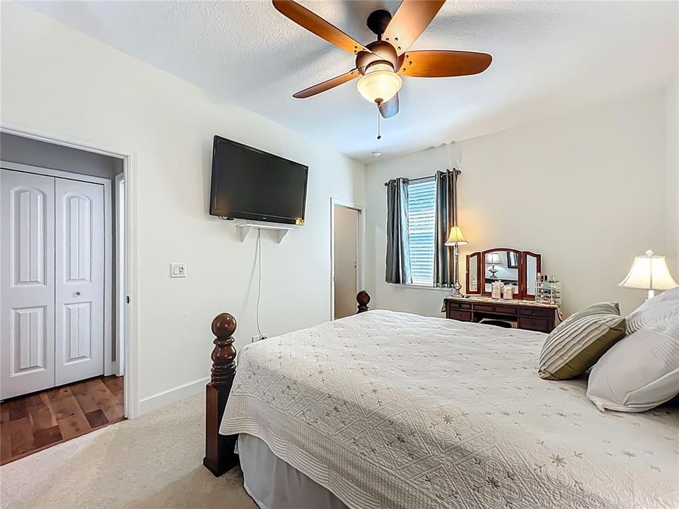 For Sale: $624,900 (3 beds, 2 baths, 2269 Square Feet)