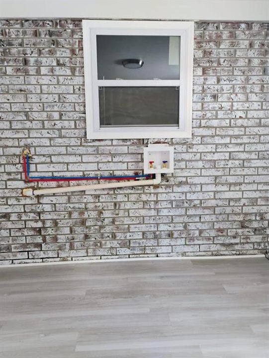 待售: $349,000 (3 贝兹, 1 浴室, 1780 平方英尺)