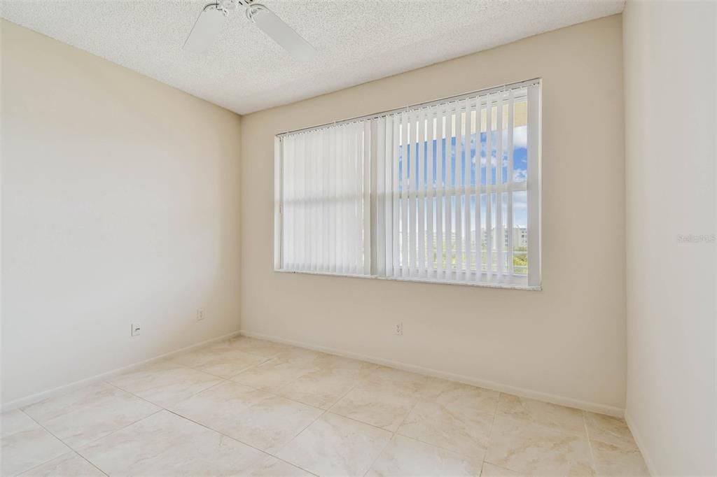 For Sale: $450,000 (2 beds, 2 baths, 1145 Square Feet)