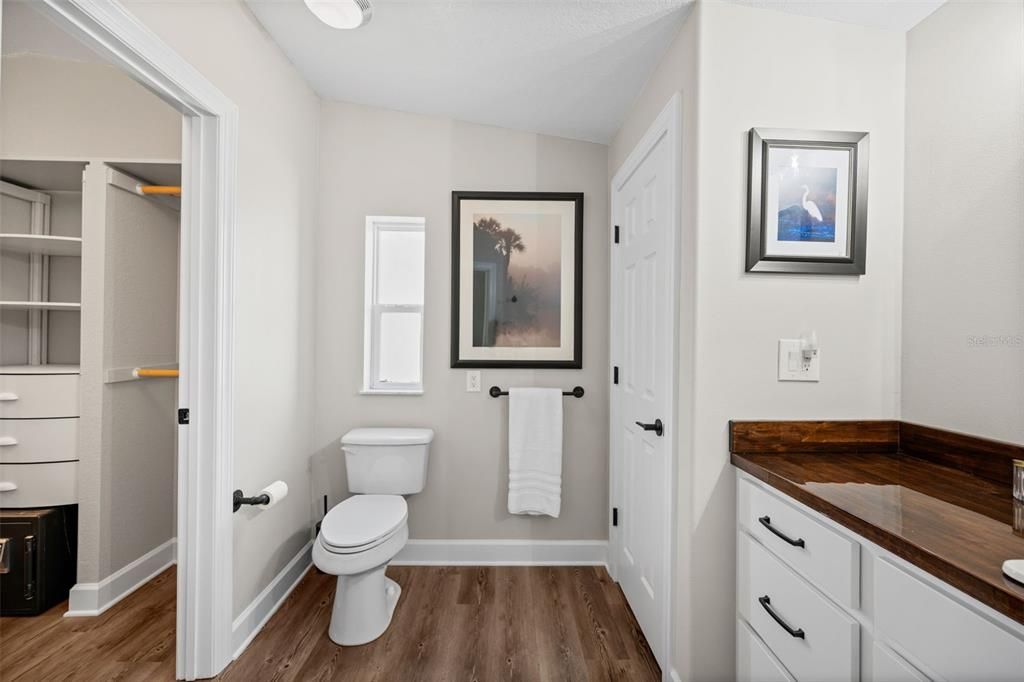 En Venta: $499,900 (3 camas, 2 baños, 1932 Pies cuadrados)