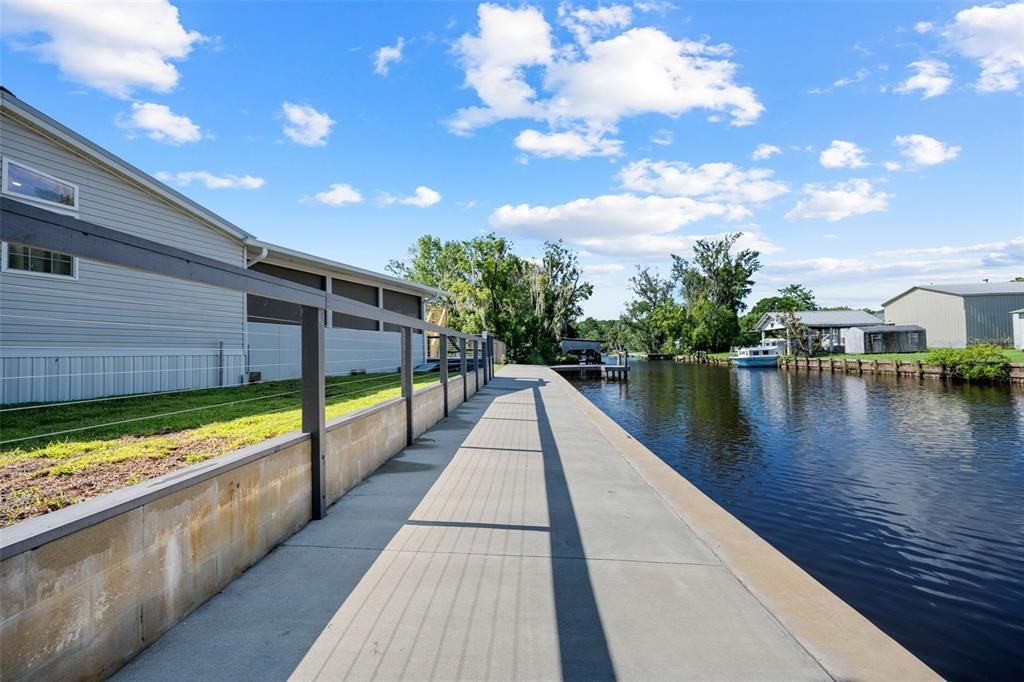 En Venta: $499,900 (3 camas, 2 baños, 1932 Pies cuadrados)