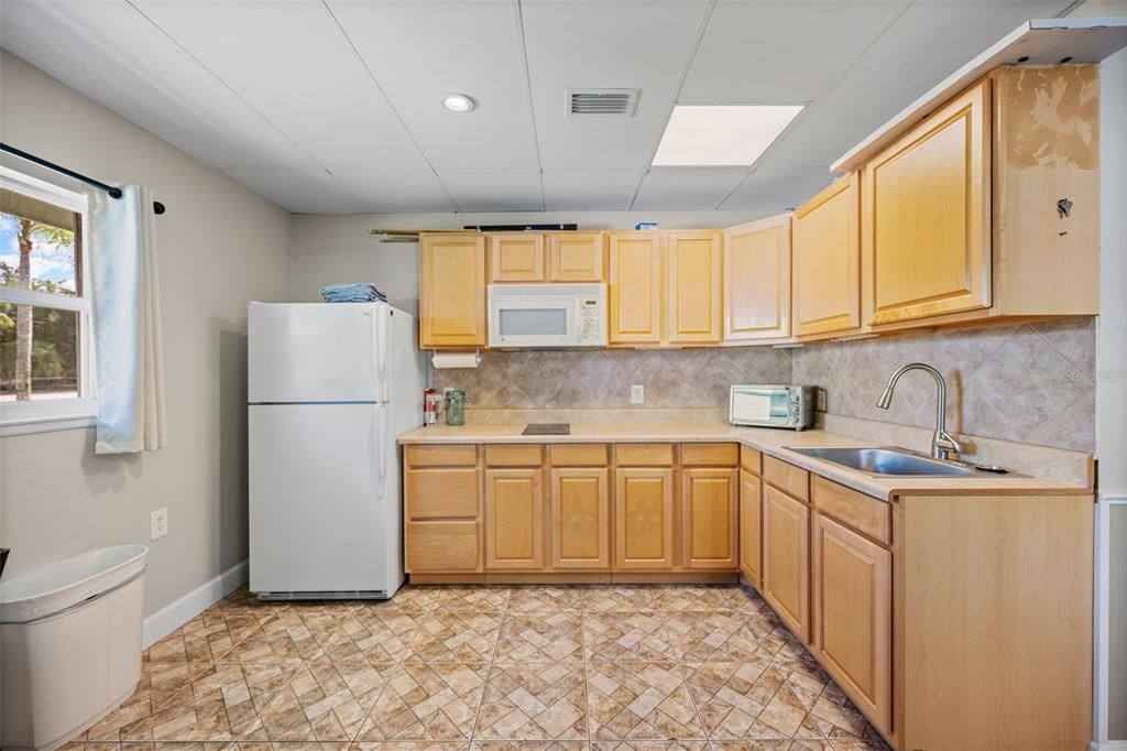 En Venta: $499,900 (3 camas, 2 baños, 1932 Pies cuadrados)