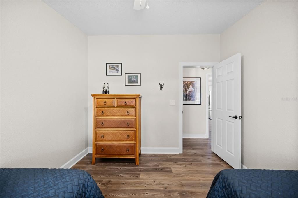 En Venta: $499,900 (3 camas, 2 baños, 1932 Pies cuadrados)