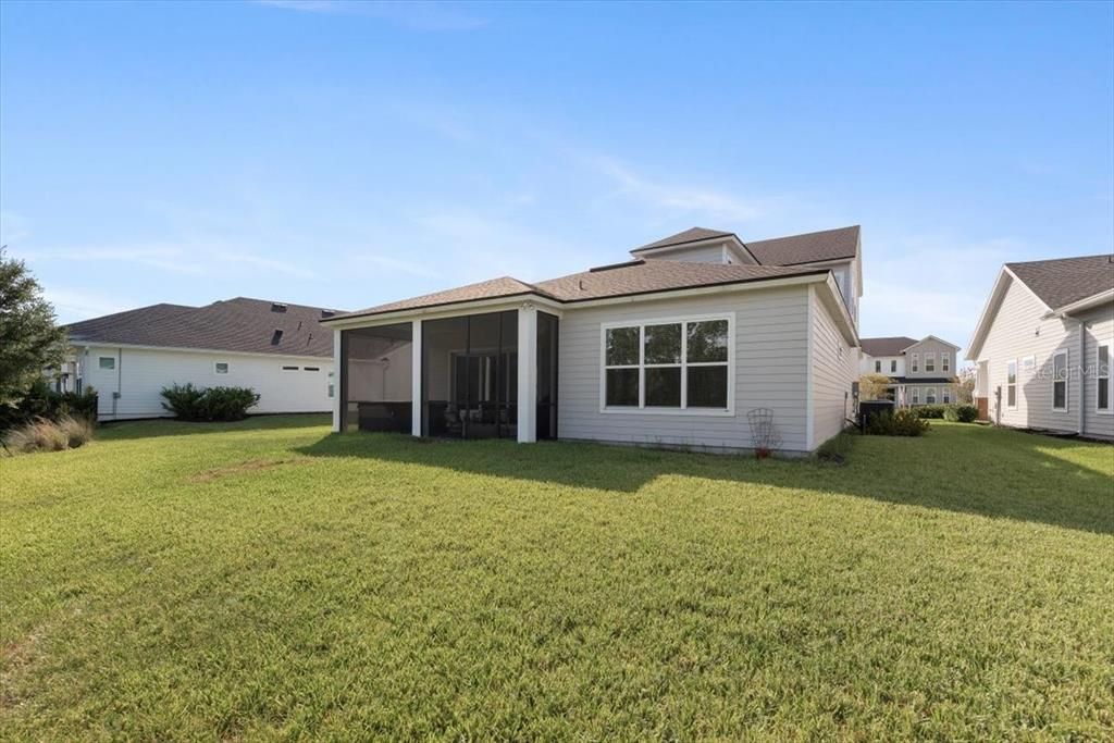 En Venta: $635,000 (4 camas, 3 baños, 2730 Pies cuadrados)