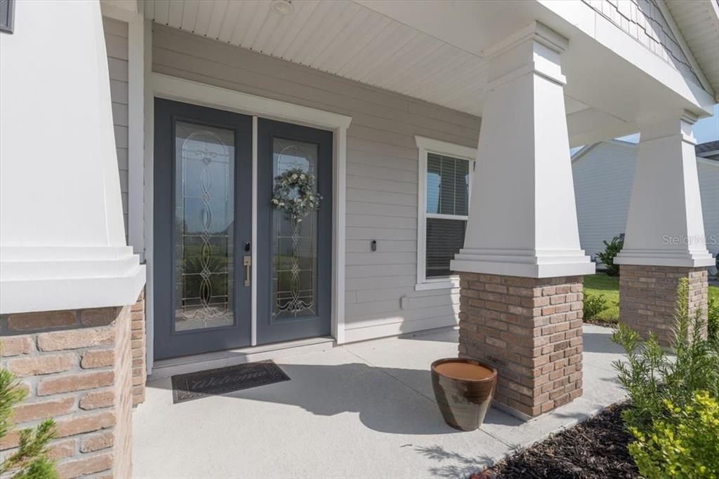 En Venta: $635,000 (4 camas, 3 baños, 2730 Pies cuadrados)