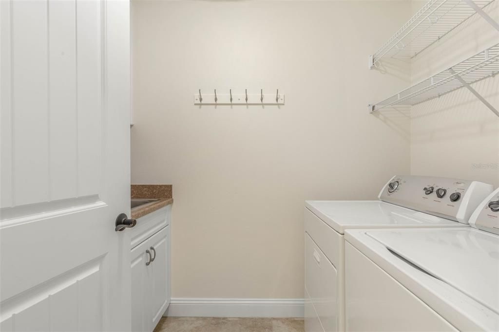 待售: $1,399,000 (5 贝兹, 4 浴室, 4079 平方英尺)