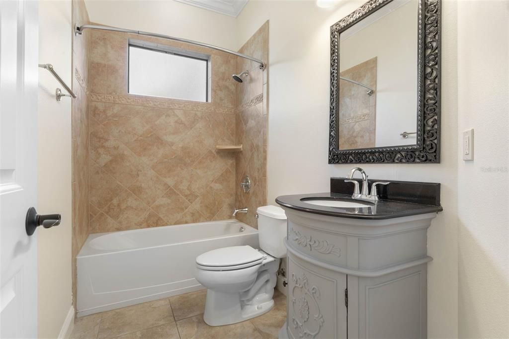 待售: $1,399,000 (5 贝兹, 4 浴室, 4079 平方英尺)