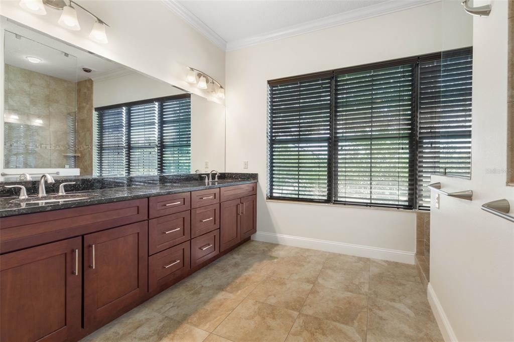 待售: $1,399,000 (5 贝兹, 4 浴室, 4079 平方英尺)