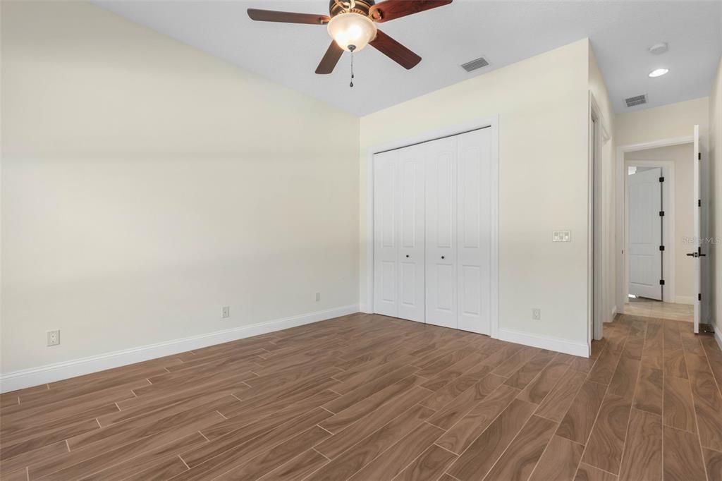 待售: $1,399,000 (5 贝兹, 4 浴室, 4079 平方英尺)