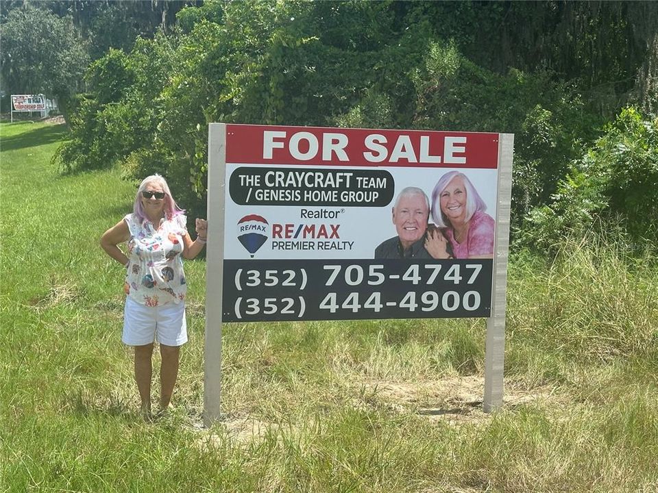 На продажу: $2,200,000 (1.53 acres)