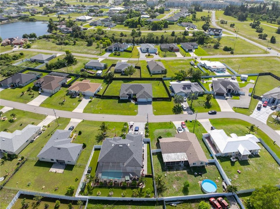 待售: $519,000 (4 贝兹, 3 浴室, 2396 平方英尺)