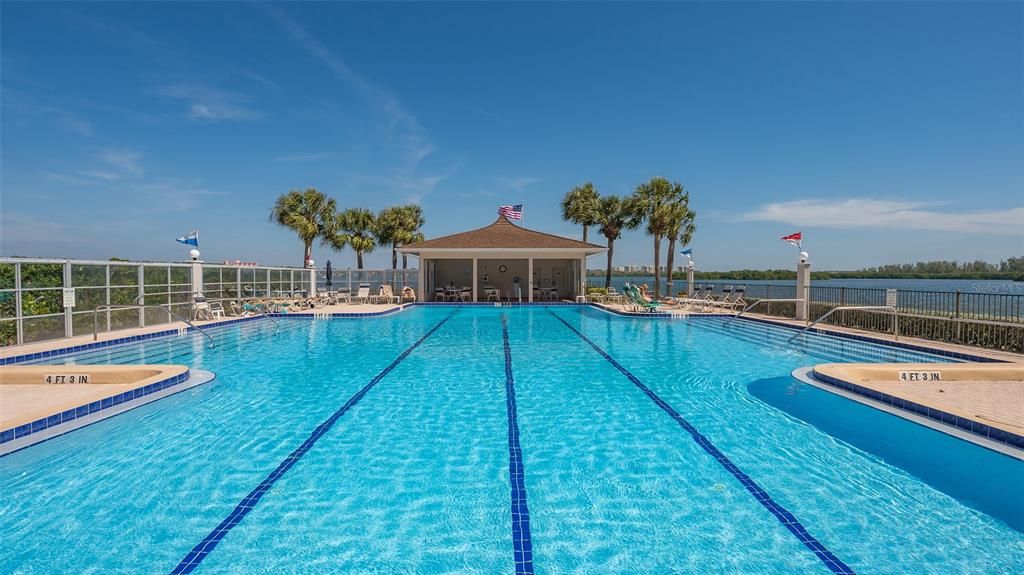 На продажу: $538,000 (2 спален, 2 ванн, 1233 Квадратных фут)