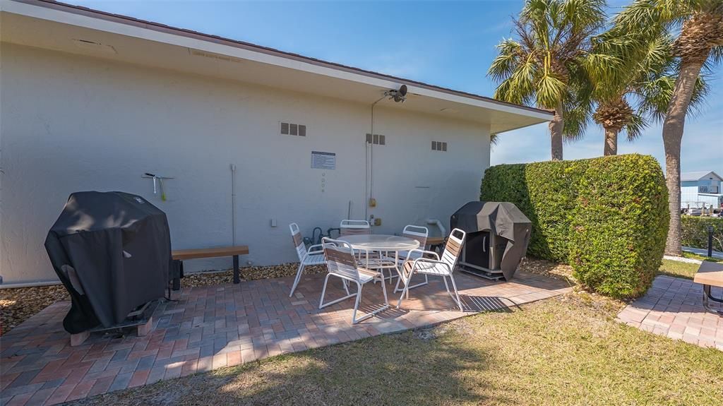 На продажу: $538,000 (2 спален, 2 ванн, 1233 Квадратных фут)