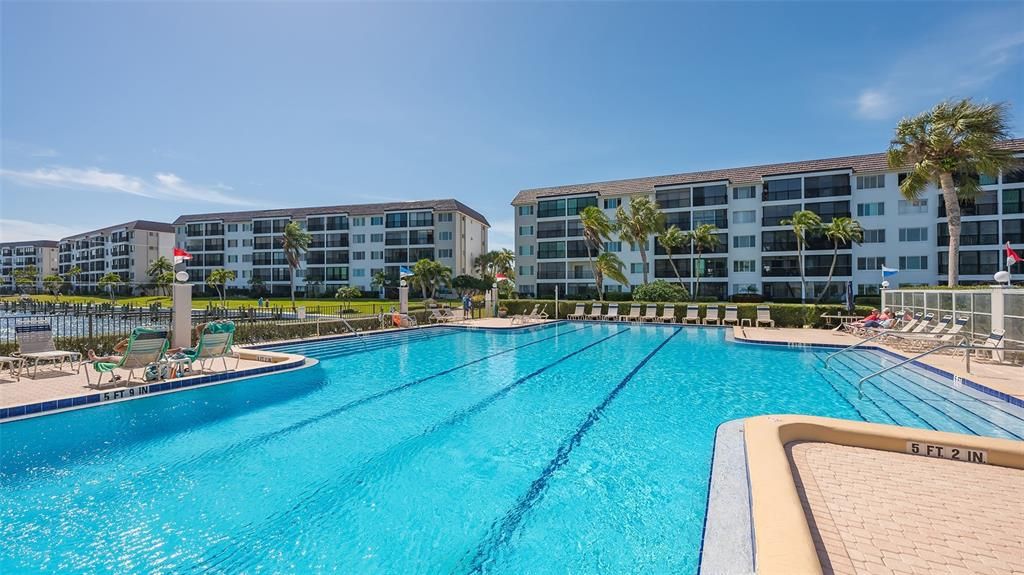 На продажу: $538,000 (2 спален, 2 ванн, 1233 Квадратных фут)