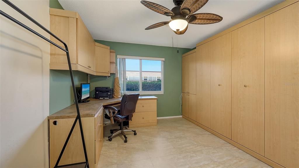 На продажу: $538,000 (2 спален, 2 ванн, 1233 Квадратных фут)