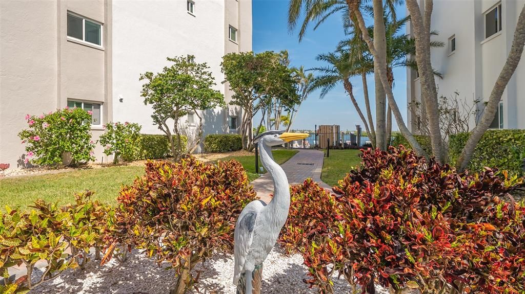 На продажу: $538,000 (2 спален, 2 ванн, 1233 Квадратных фут)