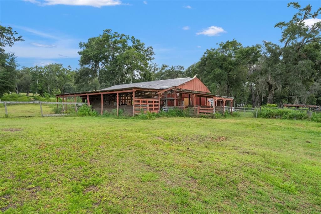 合同活跃: $799,000 (9 贝兹, 4 浴室, 5104 平方英尺)