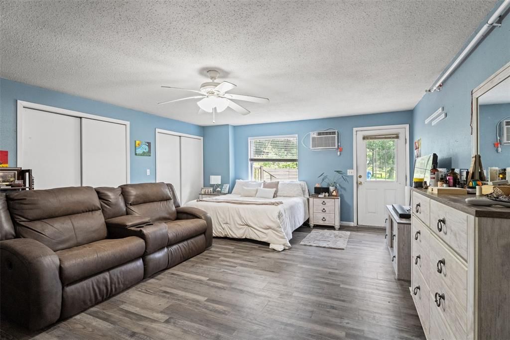 合同活跃: $799,000 (9 贝兹, 4 浴室, 5104 平方英尺)