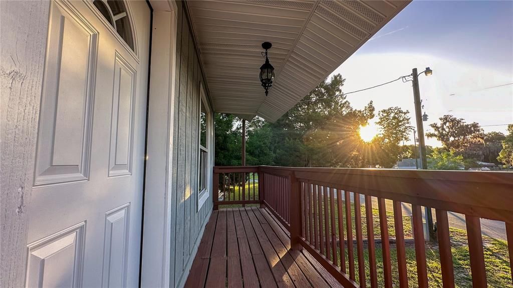 For Sale: $364,900 (5 beds, 3 baths, 2635 Square Feet)