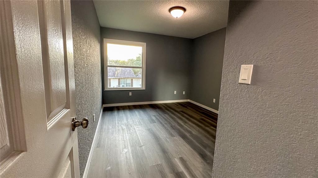 For Sale: $364,900 (5 beds, 3 baths, 2635 Square Feet)