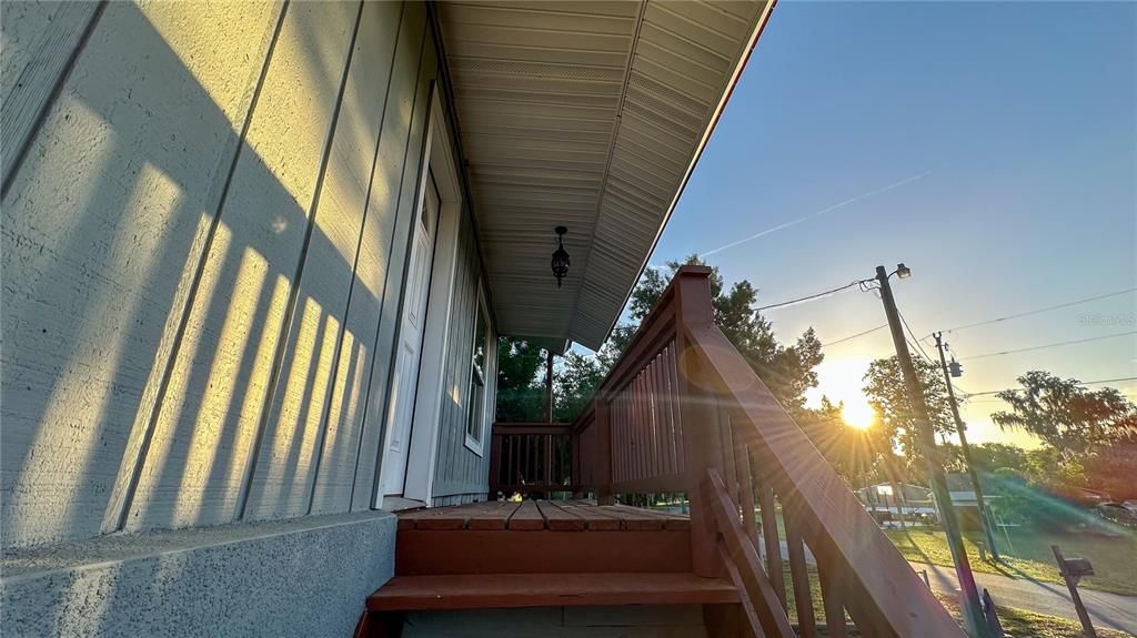 For Sale: $364,900 (5 beds, 3 baths, 2635 Square Feet)