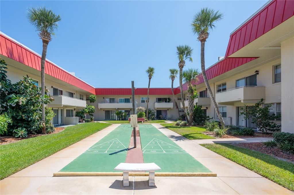 待售: $284,500 (2 贝兹, 2 浴室, 1235 平方英尺)