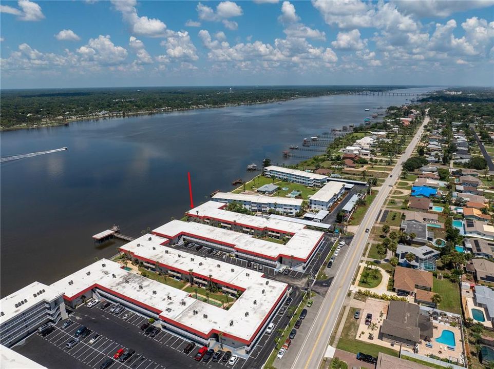 待售: $284,500 (2 贝兹, 2 浴室, 1235 平方英尺)