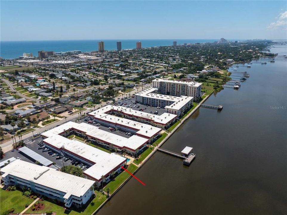 待售: $284,500 (2 贝兹, 2 浴室, 1235 平方英尺)