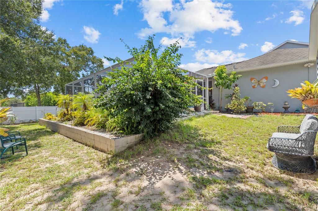 Activo con contrato: $477,990 (5 camas, 3 baños, 2689 Pies cuadrados)