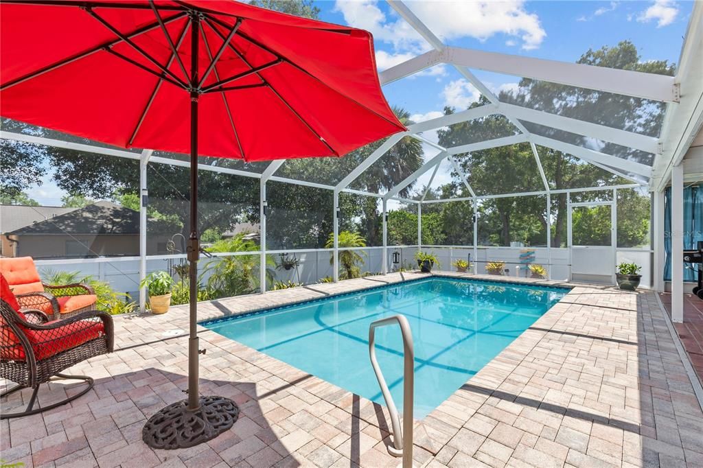 Activo con contrato: $477,990 (5 camas, 3 baños, 2689 Pies cuadrados)