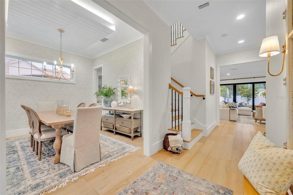 Activo con contrato: $1,995,000 (4 camas, 4 baños, 3314 Pies cuadrados)