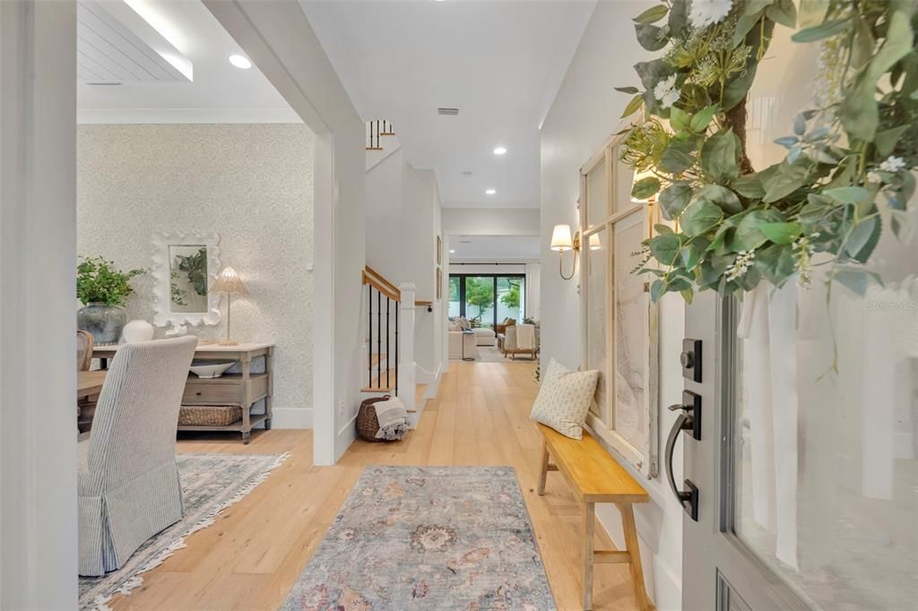 Activo con contrato: $1,995,000 (4 camas, 4 baños, 3314 Pies cuadrados)