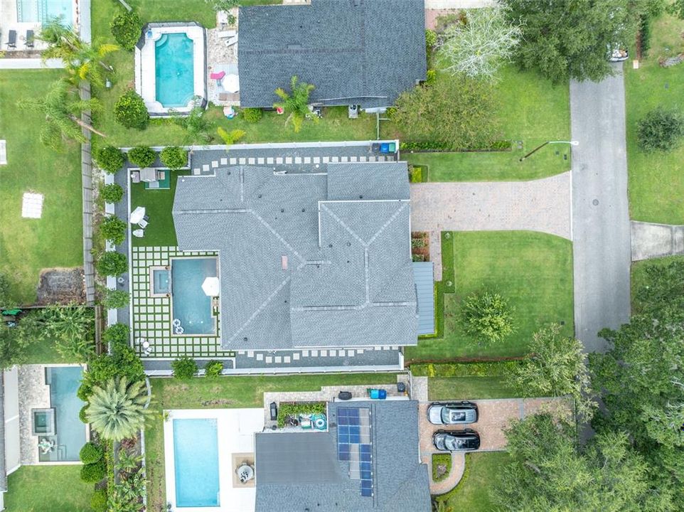 Activo con contrato: $1,995,000 (4 camas, 4 baños, 3314 Pies cuadrados)