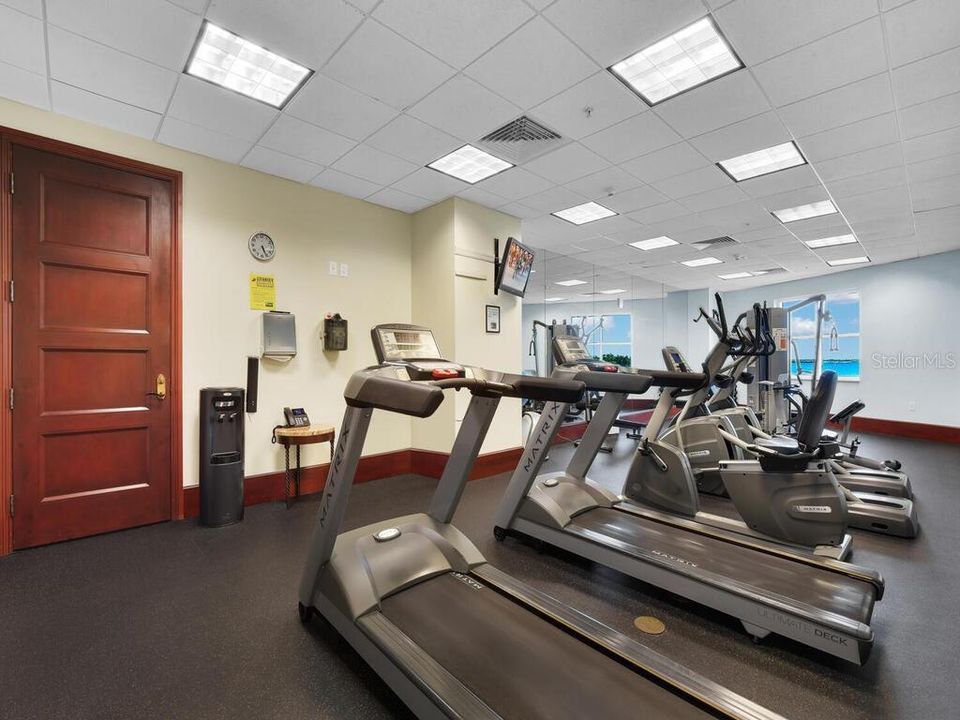 待售: $329,000 (3 贝兹, 2 浴室, 1318 平方英尺)