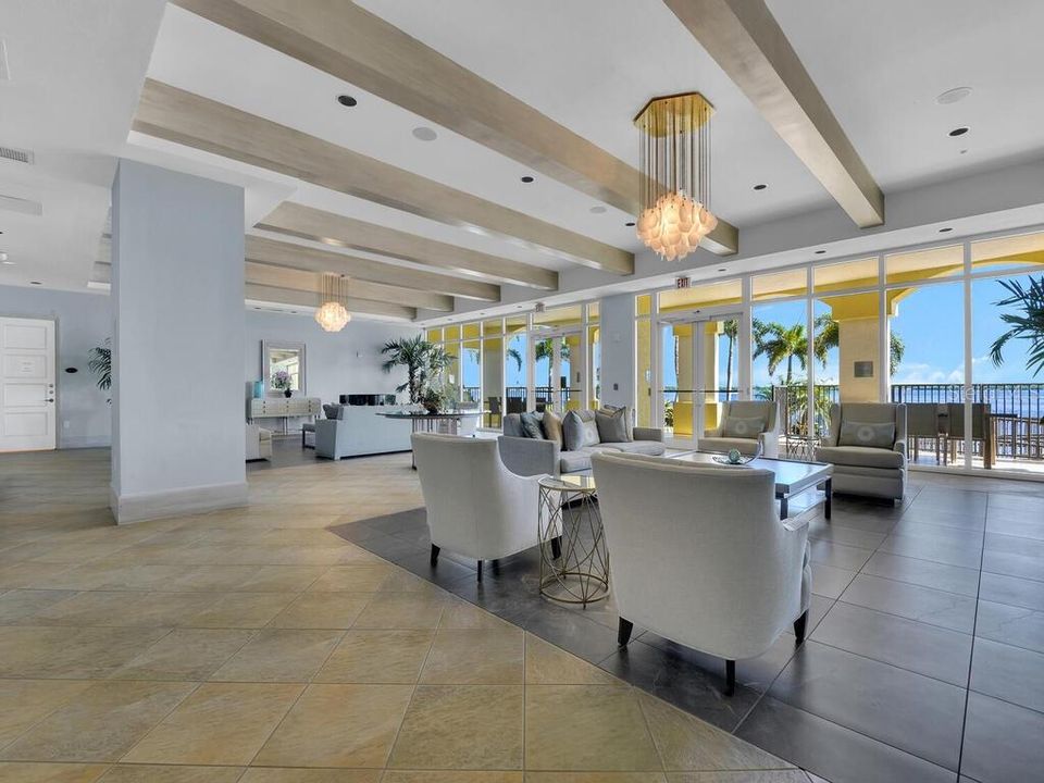 待售: $329,000 (3 贝兹, 2 浴室, 1318 平方英尺)