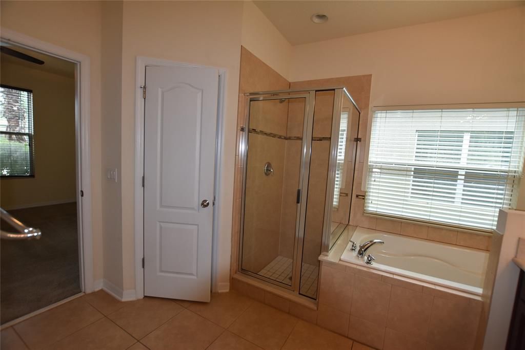 出租: $2,150 (3 贝兹, 2 浴室, 1619 平方英尺)