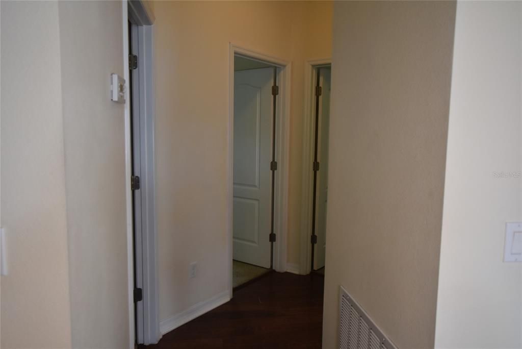 出租: $2,150 (3 贝兹, 2 浴室, 1619 平方英尺)